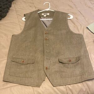 Men’s Joseph Abboud Vest - Size Large.